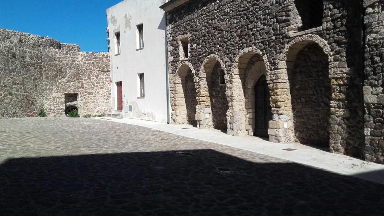 L'Antico Faro Bed & Breakfast Кастелсардо Екстериор снимка
